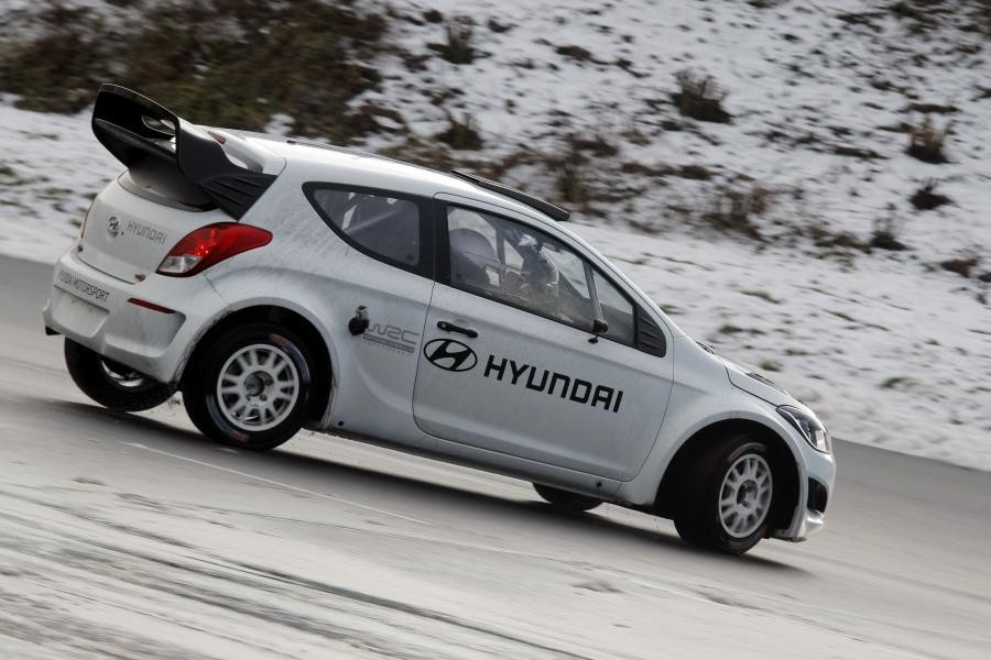  Hyundai i20 WRC 2012 года  (фото 32 из 72)